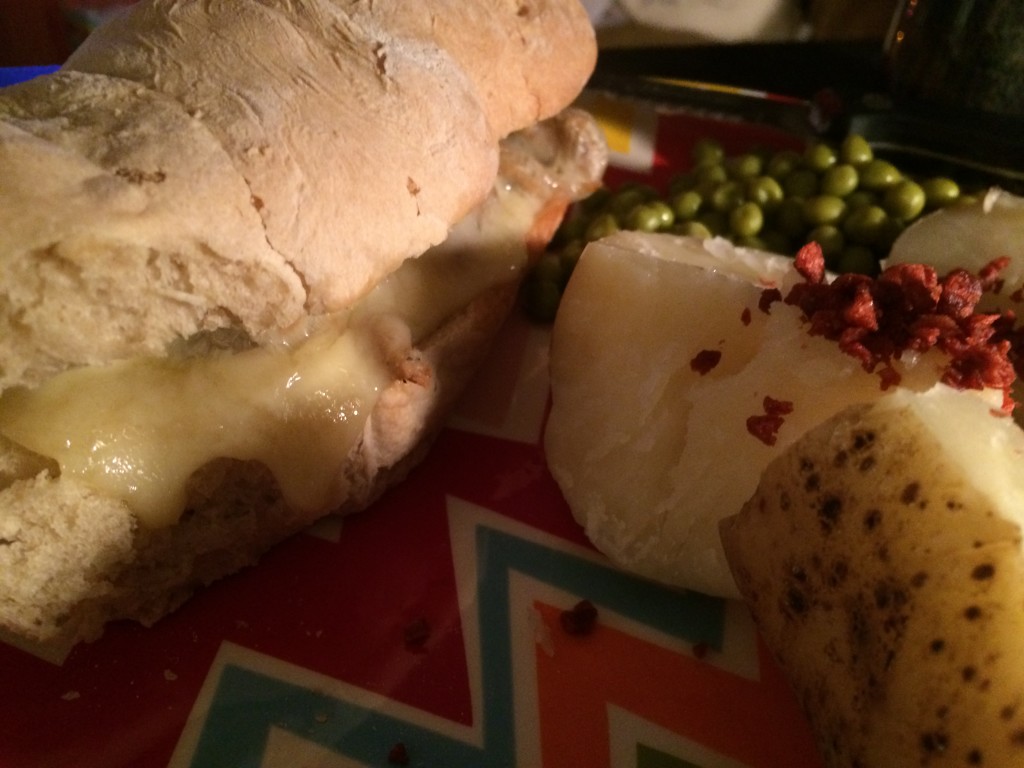 sourdough-rolls-with-potatoes-peas